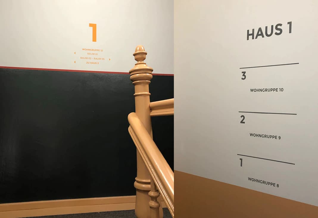 Beschriftung mit Schablonen im Studentenheim des evangelischen Konvikts in Berlin Mitte.